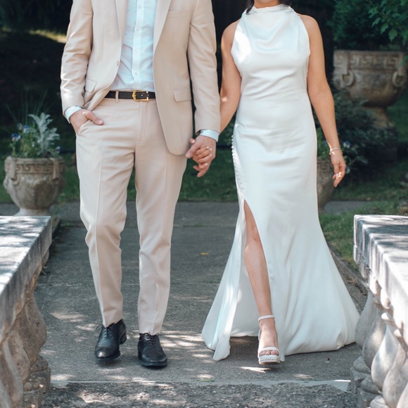 Jamilla Gown in Ivory - Picture 6 of 6